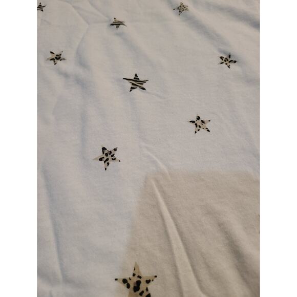 Versona medium women's leopard and zebra star print v neck tee - Picture 2 of 8